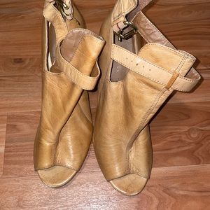 Open toe mules by Chinese Laundry